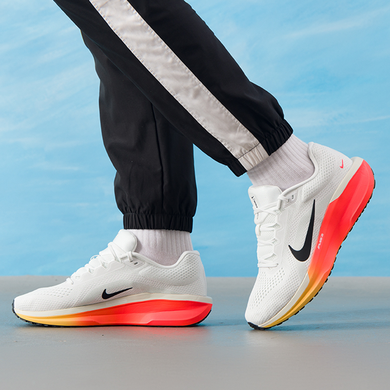 Мужские кроссовки Nike, оригин – обзор и цена Lightweight Road Running Shoes